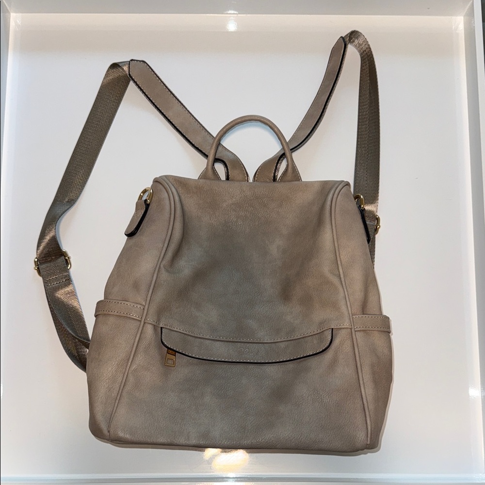 NEW Elegant Grey:beige vegan Leather Backpack/diaper bag